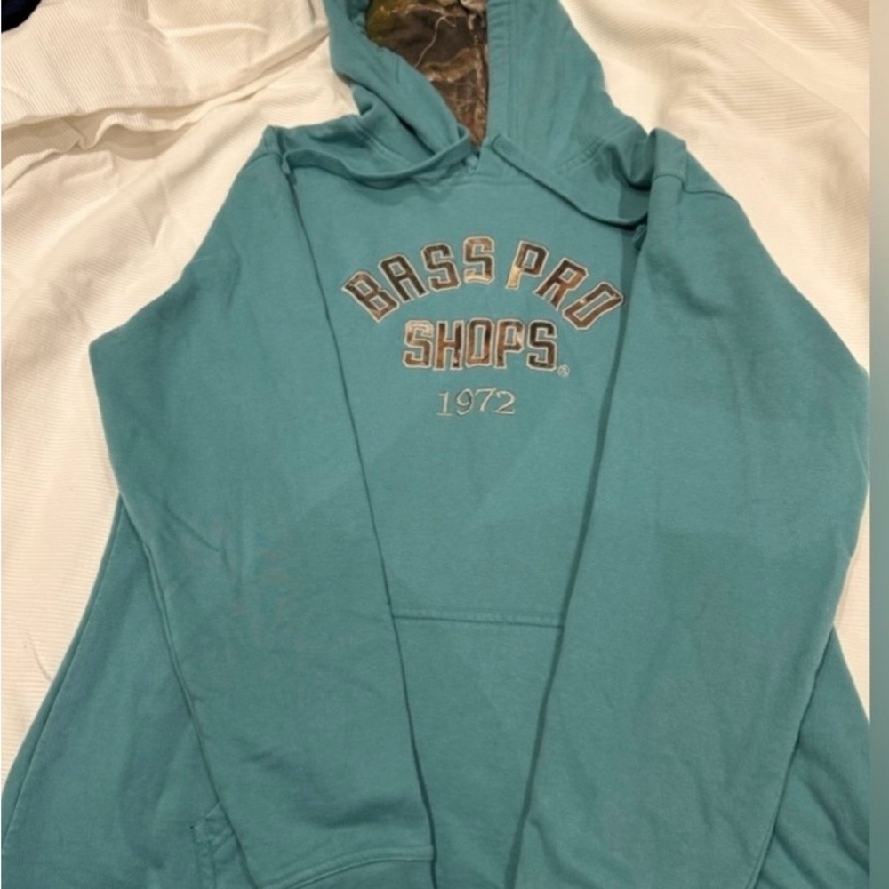 BUNDLE : 3 Graphic Hoodies | Rolling Stones ~ Bass Pro ~ Cabelas | Woman’s Large - Picture 8 of 12